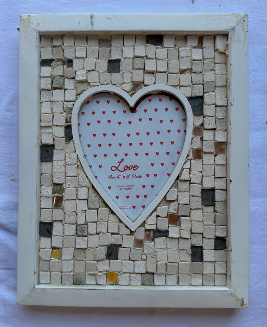 Mosaic heart frame 1