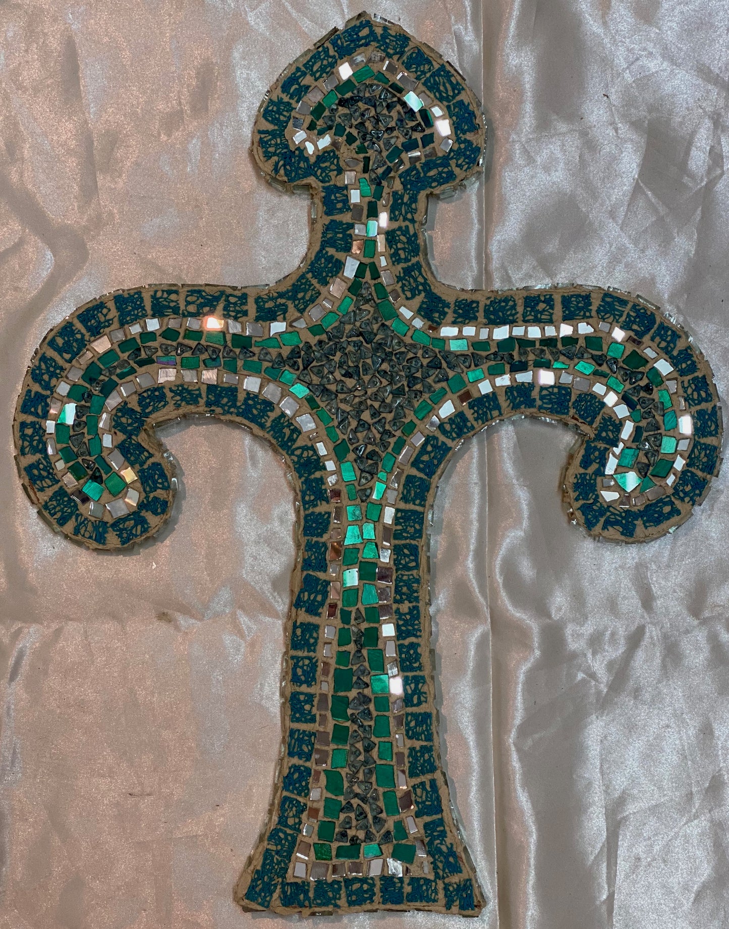 Cross in turquoise