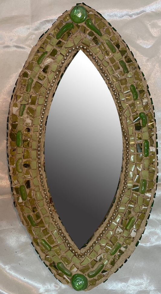 Small mirror in green